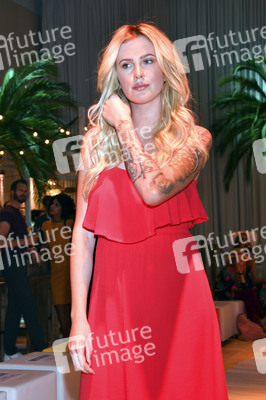 Fashion Show der Damen Beachwear Kollektion 2019 von ALDI Süd in München