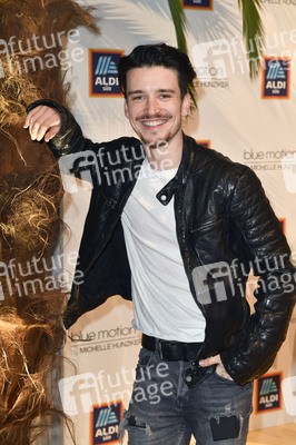 Fashion Show der Damen Beachwear Kollektion 2019 von ALDI Süd in München