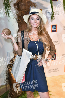 Fashion Show der Damen Beachwear Kollektion 2019 von ALDI Süd in München