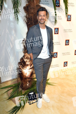 Fashion Show der Damen Beachwear Kollektion 2019 von ALDI Süd in München