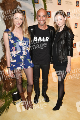 Fashion Show der Damen Beachwear Kollektion 2019 von ALDI Süd in München