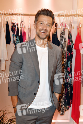 Fashion Show der Damen Beachwear Kollektion 2019 von ALDI Süd in München