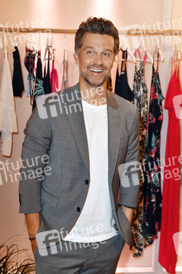 Fashion Show der Damen Beachwear Kollektion 2019 von ALDI Süd in München