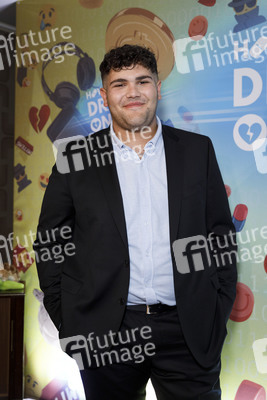 Serienpremiere 'How to Sell Drugs Online (Fast)' in Köln