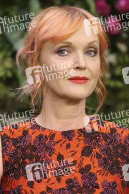 Serienpremiere 'Good Omens' in London