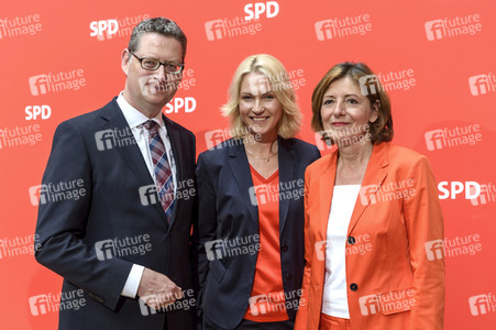 Pressekonferenz der SPD zur Nachfolge Andrea Nahles in Berlin