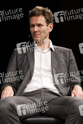 Bernhard Schlink und Tobias Rosefeldt auf der phil.cologne 2019 in Köln