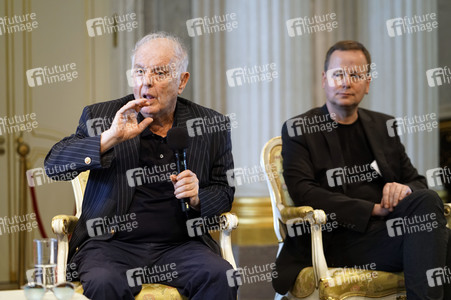 Pressekonferenz zur Zukunft der Staatsoper Unter den Linden in Berlin