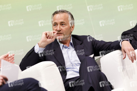 Breitbandgipfel 'Glasfaserausbau im Faktencheck' in Köln