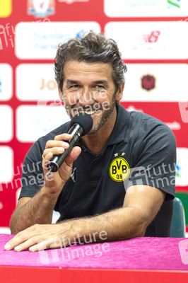 Pressekonferenz zum Match Liverpool FC Legends vs BVB Legends in Hongkong