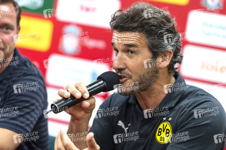 Pressekonferenz zum Match Liverpool FC Legends vs BVB Legends in Hongkong