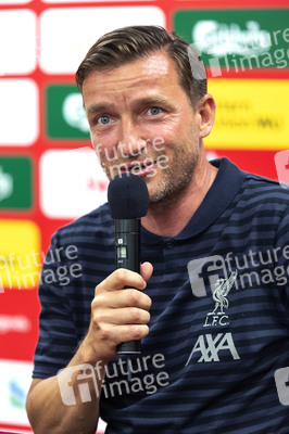 Pressekonferenz zum Match Liverpool FC Legends vs BVB Legends in Hongkong