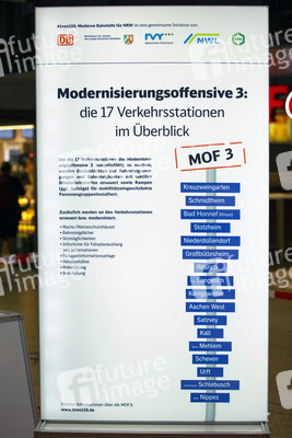 Unterzeichnung der MOF 3-Vereinbarung in Köln