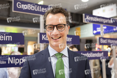 Unterzeichnung der MOF 3-Vereinbarung in Köln