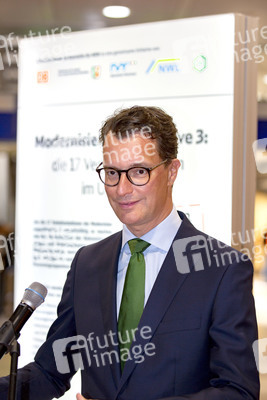 Unterzeichnung der MOF 3-Vereinbarung in Köln