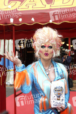 Premiere Circus Roncalli in Hamburg