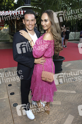 Premiere Circus Roncalli in Hamburg