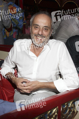 Premiere Circus Roncalli in Hamburg