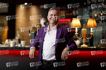 Exklusives Fotoshooting mit Jörg Knör in Köln