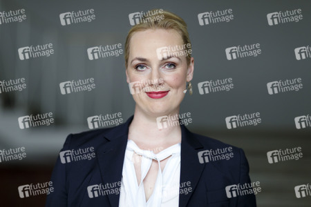 Elisabeth Wehling und Gert Scobel auf der phil.cologne 2019 in Köln