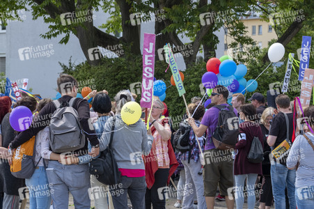 Marsch füru Jesus und Marsch für Satan in Leipzig