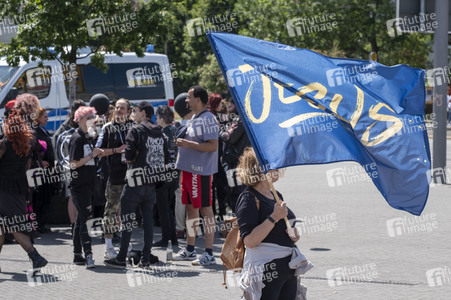 Marsch füru Jesus und Marsch für Satan in Leipzig