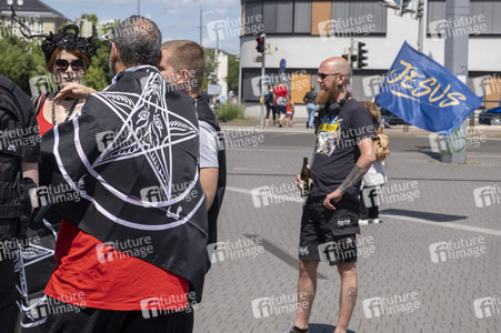 Marsch füru Jesus und Marsch für Satan in Leipzig