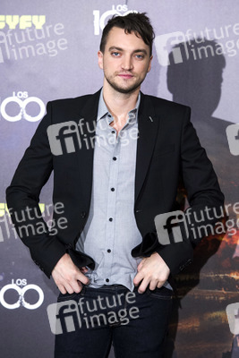 Photocall 'The 100' in Madrid