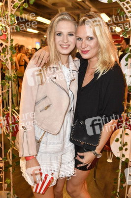 TK Maxx Late Night Shopping Event in Berlin