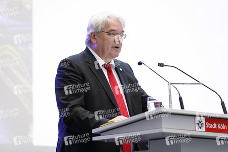 Eintrag von Axel Freimuth in das Goldene Buch der Stadt Köln