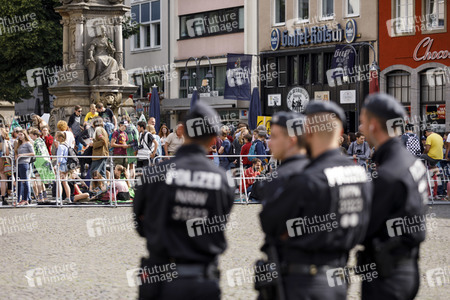 Symbolfoto Polizeipräsenz