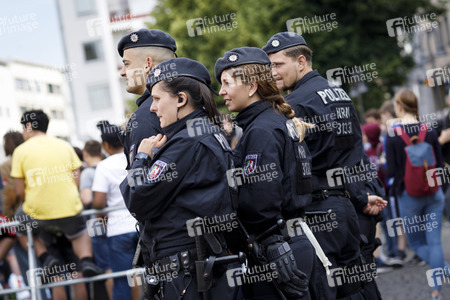 Symbolfoto Polizeipräsenz