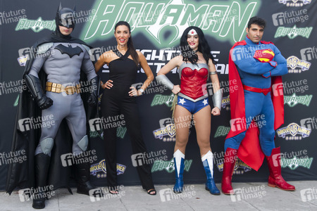 Eröffnung der Sommer-Saison 2019 des Parque Warner Beach in Madrid