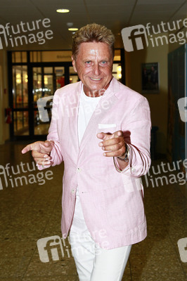 700. Kofferradio Schlagershow in Berlin