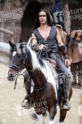 Pressetermin 'Unter Geiern - Der Sohn des Bärenjägers' in Bad Segeberg