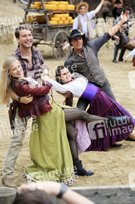 Pressetermin 'Unter Geiern - Der Sohn des Bärenjägers' in Bad Segeberg