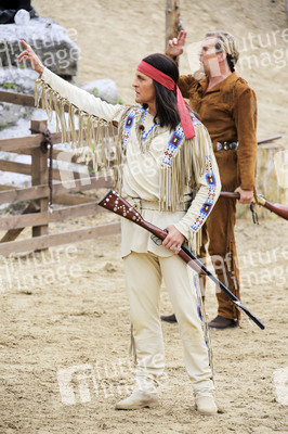 Pressetermin 'Unter Geiern - Der Sohn des Bärenjägers' in Bad Segeberg