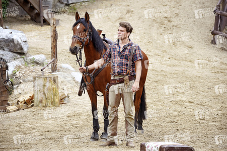 Pressetermin 'Unter Geiern - Der Sohn des Bärenjägers' in Bad Segeberg