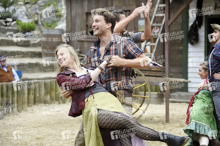 Pressetermin 'Unter Geiern - Der Sohn des Bärenjägers' in Bad Segeberg