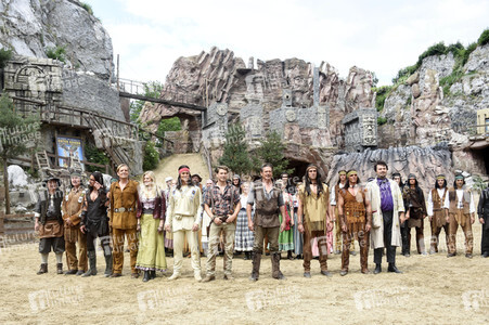 Pressetermin 'Unter Geiern - Der Sohn des Bärenjägers' in Bad Segeberg