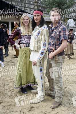 Pressetermin 'Unter Geiern - Der Sohn des Bärenjägers' in Bad Segeberg