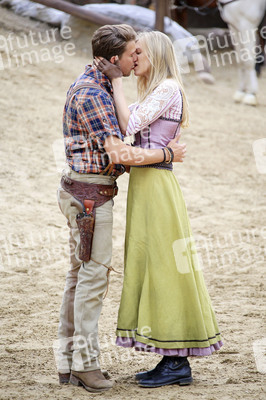 Pressetermin 'Unter Geiern - Der Sohn des Bärenjägers' in Bad Segeberg