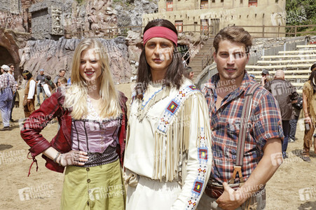 Pressetermin 'Unter Geiern - Der Sohn des Bärenjägers' in Bad Segeberg