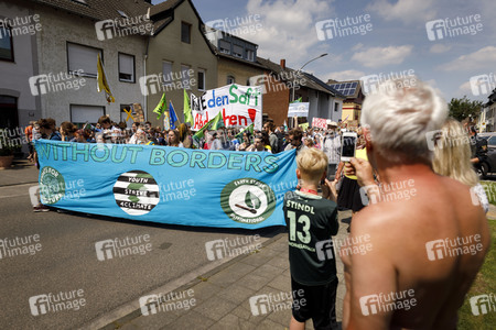 'Ende Gelände' Demonstration in Hochneukirch