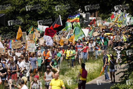 'Ende Gelände' Demonstration in Hochneukirch