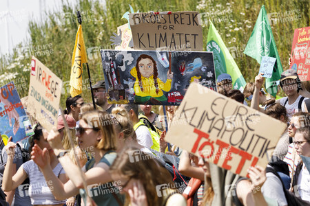 'Ende Gelände' Demonstration in Hochneukirch