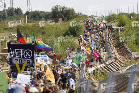'Ende Gelände' Demonstration in Hochneukirch