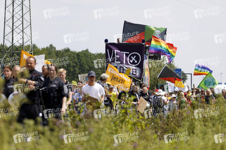 'Ende Gelände' Demonstration in Hochneukirch