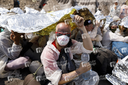 'Ende Gelände' Demonstration in Hochneukirch