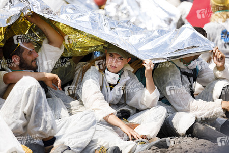 'Ende Gelände' Demonstration in Hochneukirch